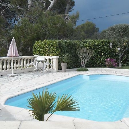Charmante Villa A 15 Min De Nice Avec Piscine Blausasc Bagian luar foto