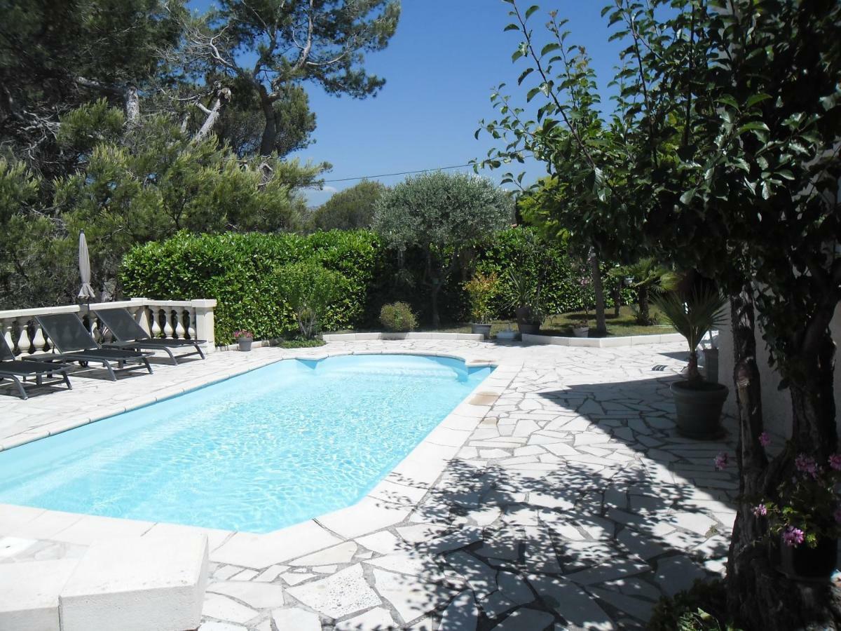 Charmante Villa A 15 Min De Nice Avec Piscine Blausasc Bagian luar foto