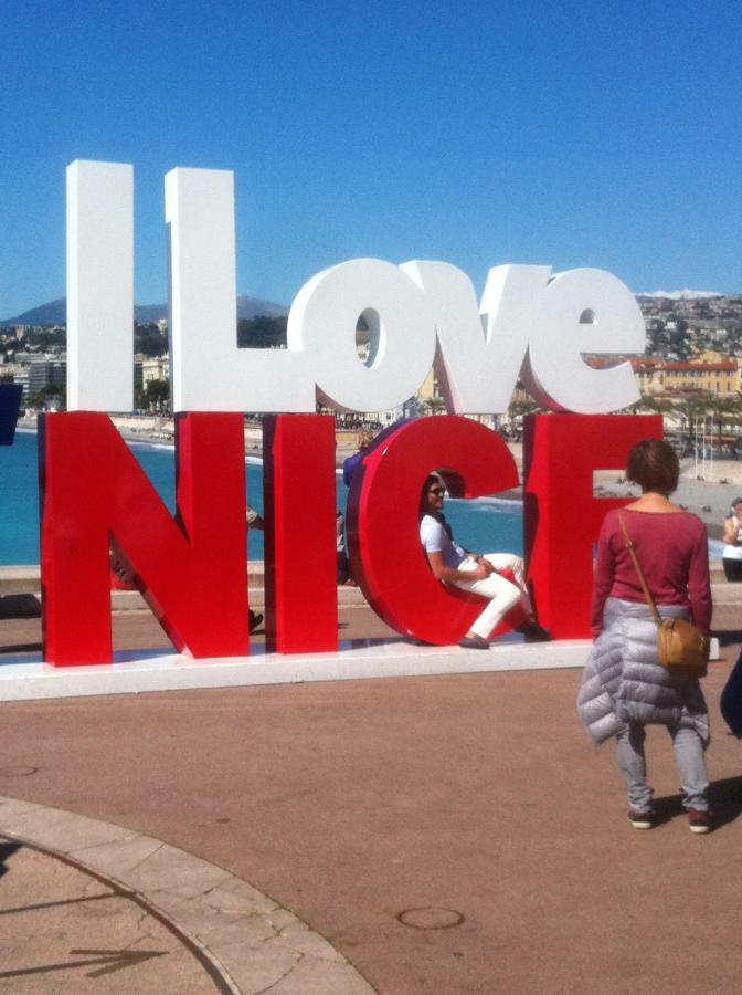 Charmante Villa A 15 Min De Nice Avec Piscine Blausasc Bagian luar foto